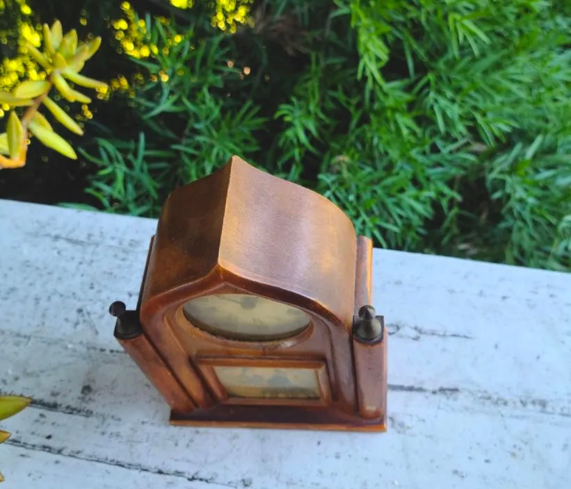 Antique Wood Wooden Victorian Ladies Mechanical Windup Mantle Shelf Clock