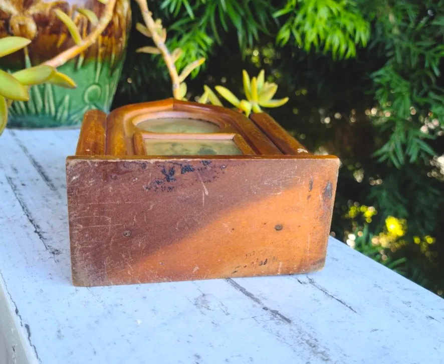 Antique Wood Wooden Victorian Ladies Mechanical Windup Mantle Shelf Clock