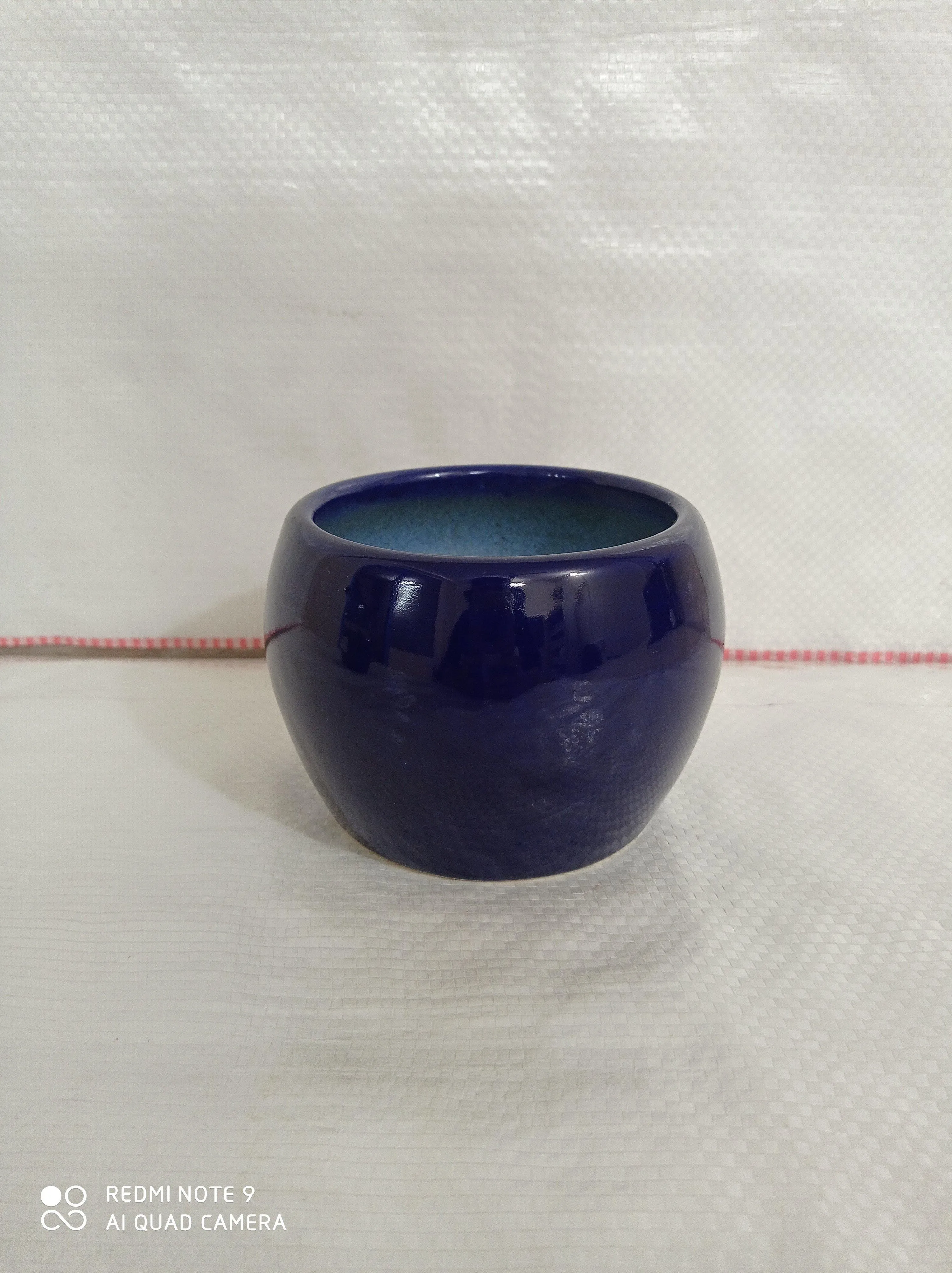 Contemporary Blue Handi-Shaped Ceramic Plant Pot - Premium Quality Décor