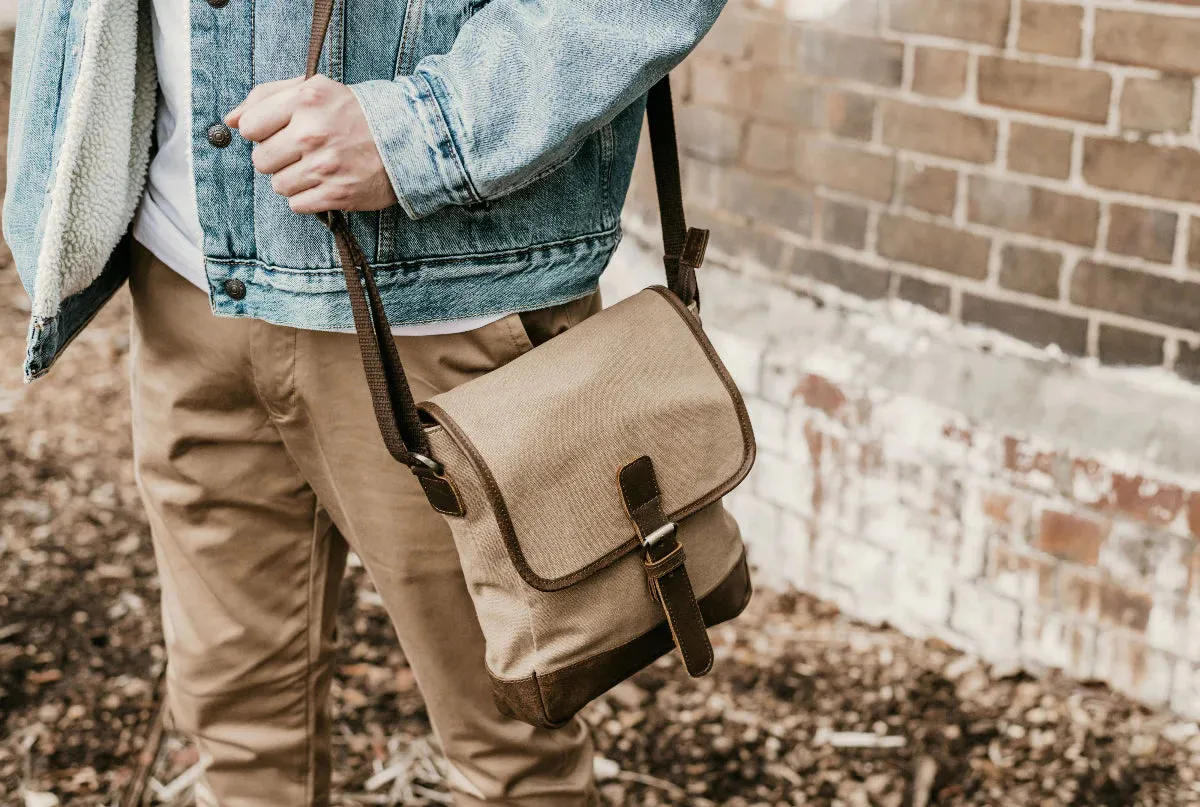 Declan Canvas Messenger