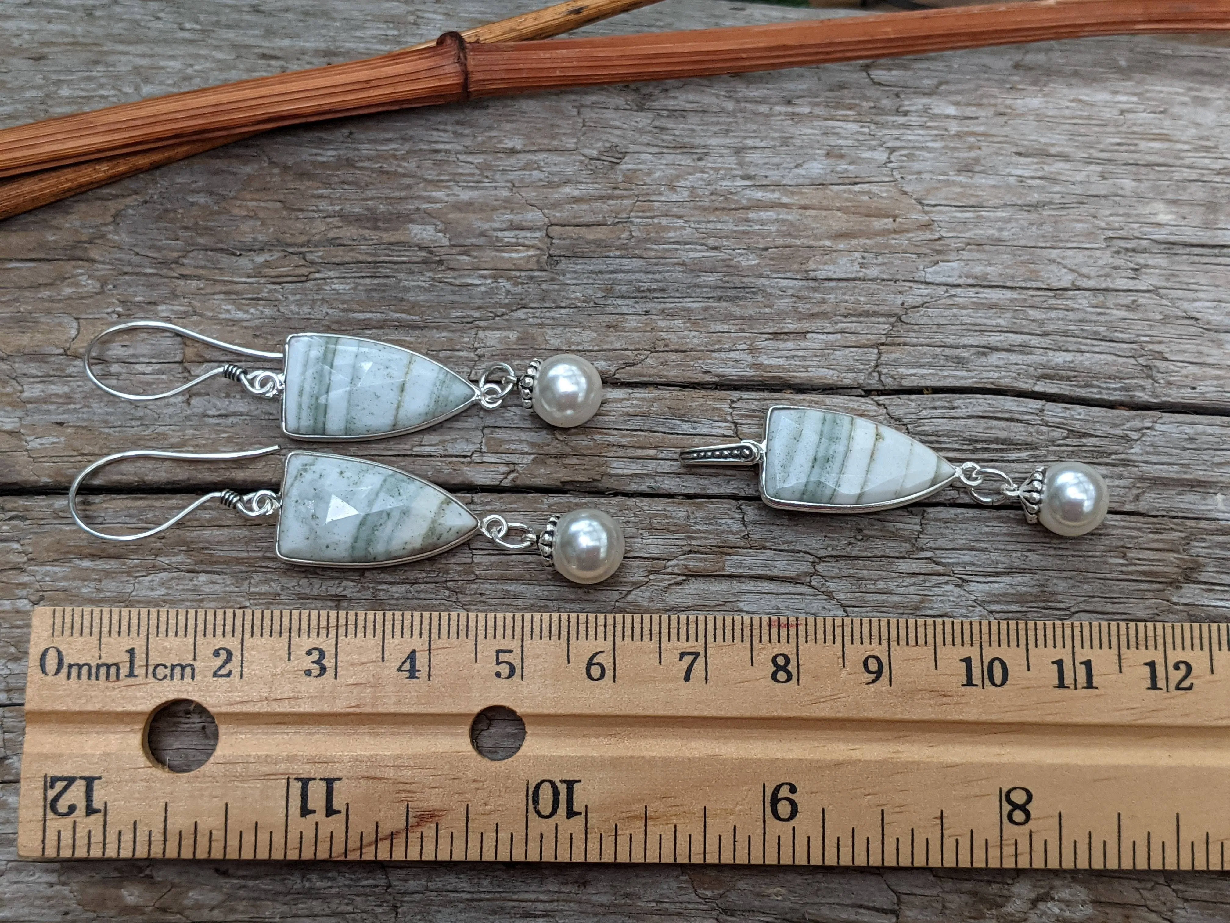 Opal & Shell Pearls Earrings and Pendant Set