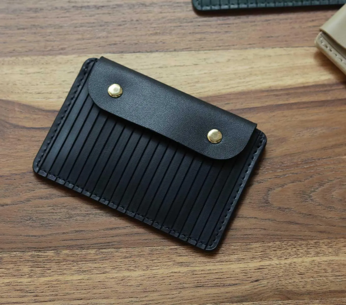 QUINN CARD CASE