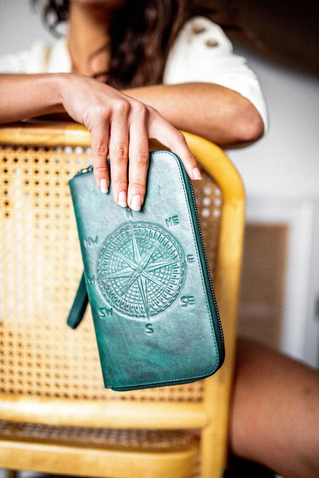 Wander Travel Wallet in Seaweed