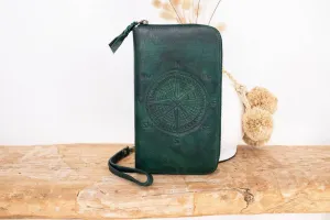 Wander Travel Wallet in Seaweed